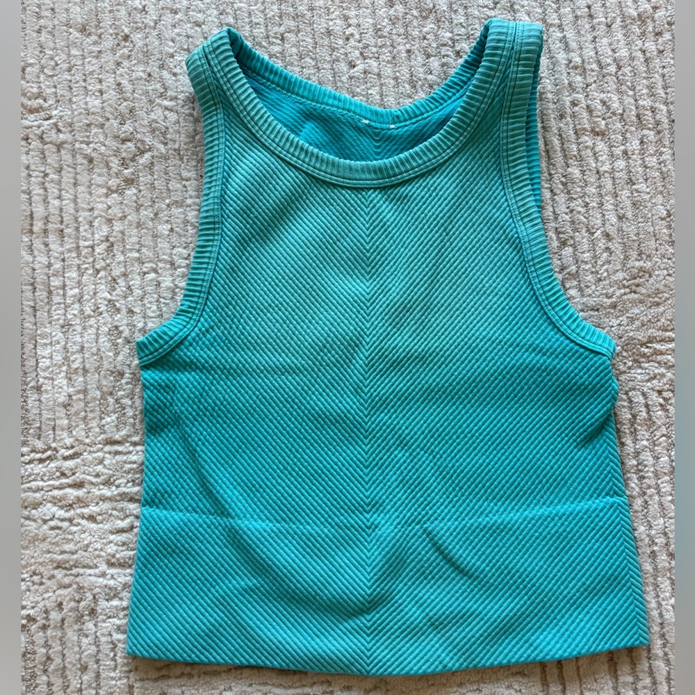 One Size Nikibiki High Neck Cropped Tanktop OS Light Blue